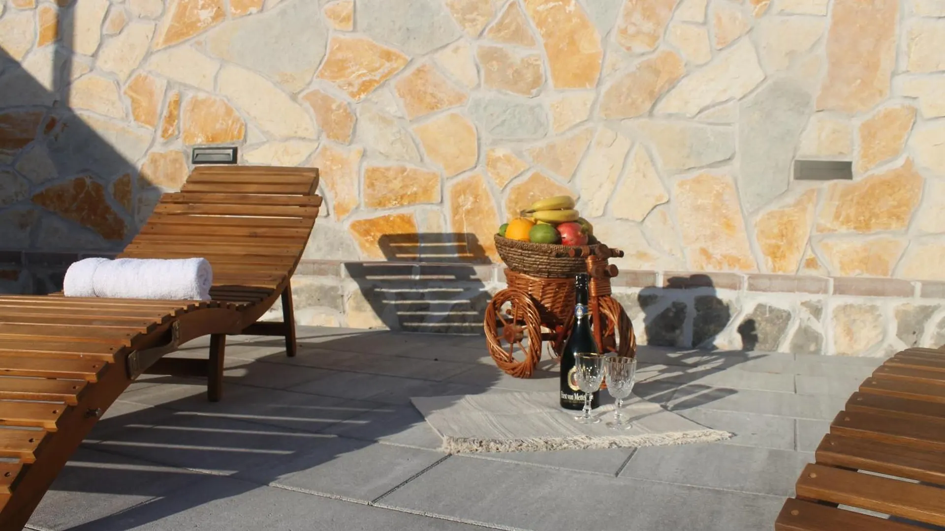 Lovely Holiday Home With Private Pool Fjaka, Zadar Region Bulic Croazia
