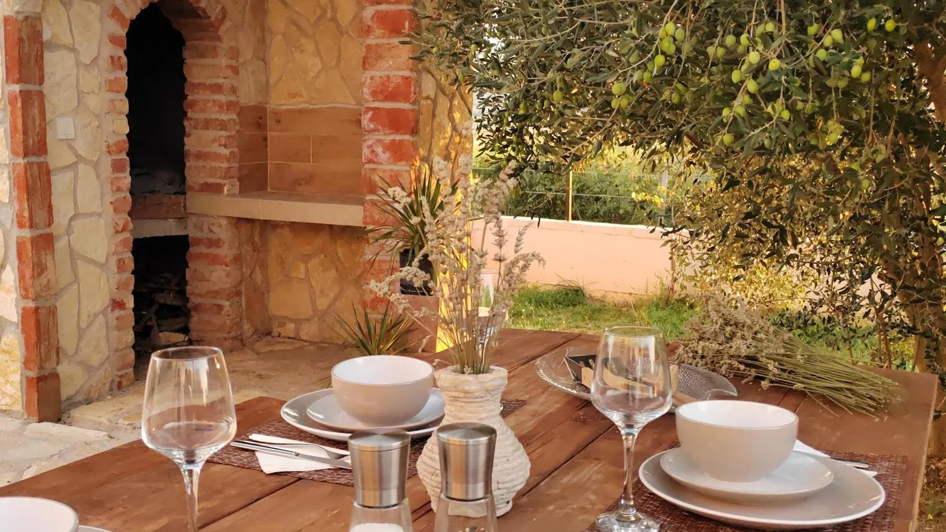 Lovely Holiday Home With Private Pool Fjaka, Zadar Region Bulic 0*,  Croazia